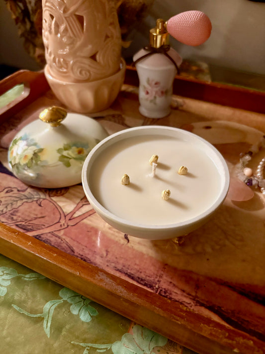 Swan Song - 6 oz. candle