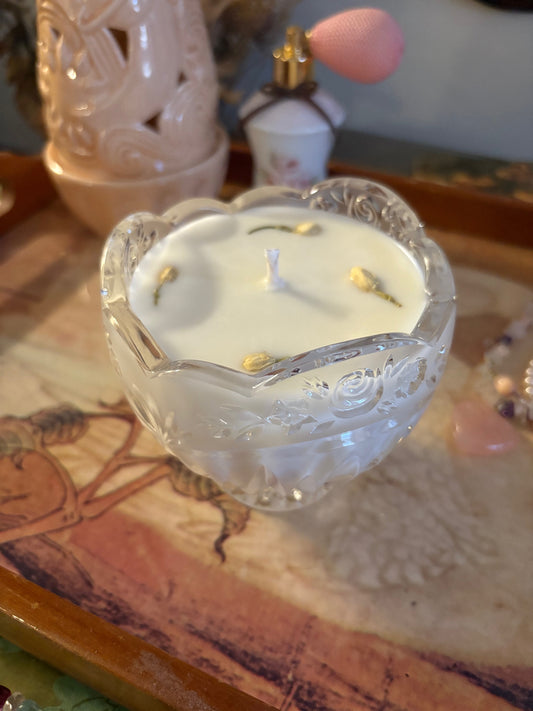 Swan Song - 10 oz. candle