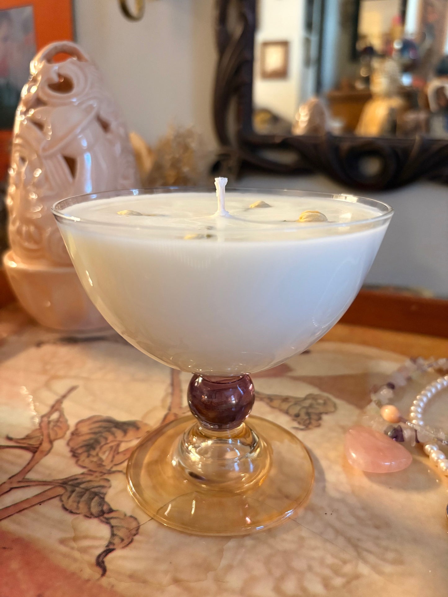 Swan Song - 9 oz. candle