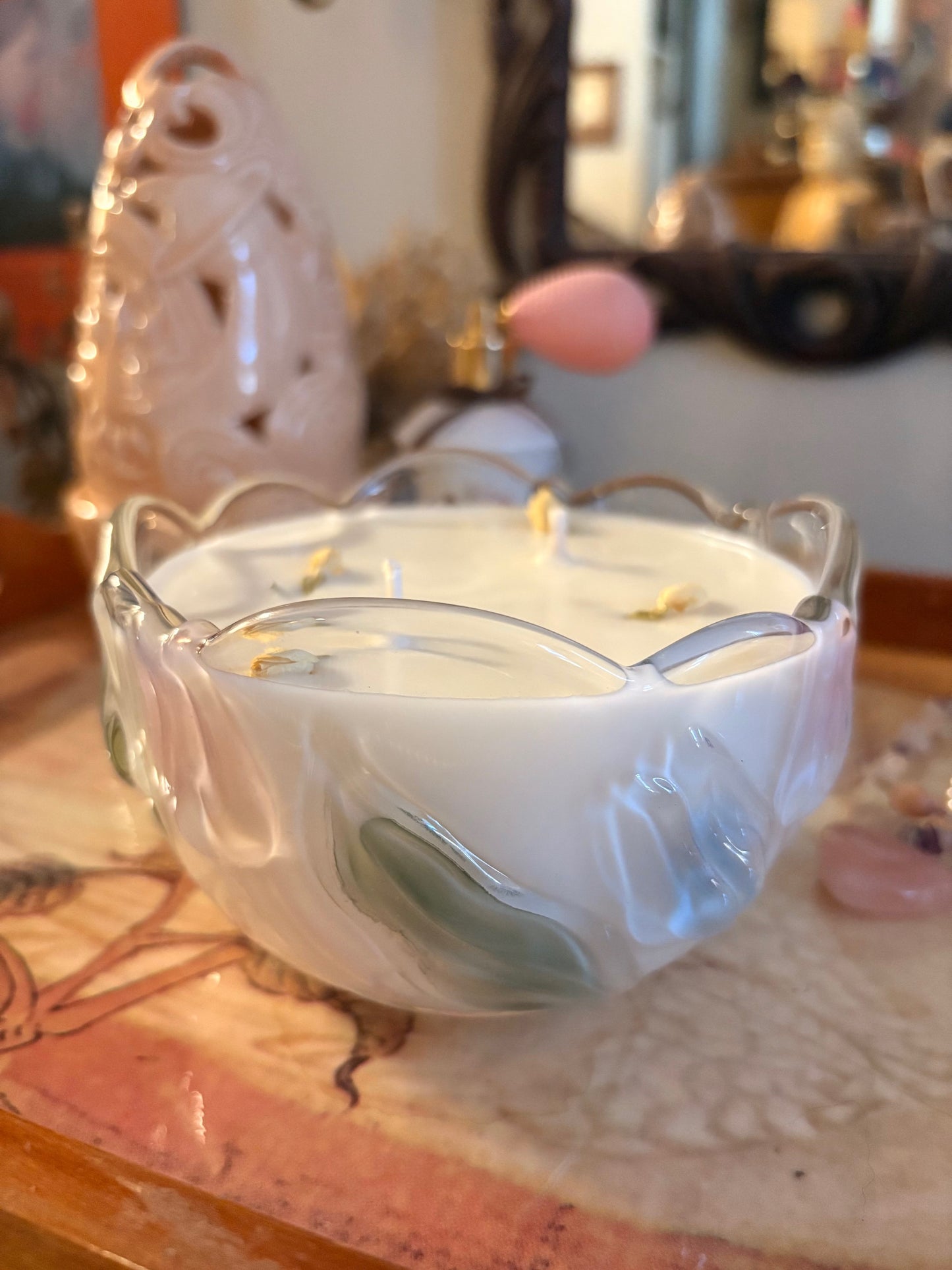 Swan Song - 16 oz. candle