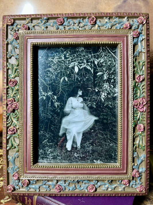 A Presence - Vintage Framed 5x7 Art Print