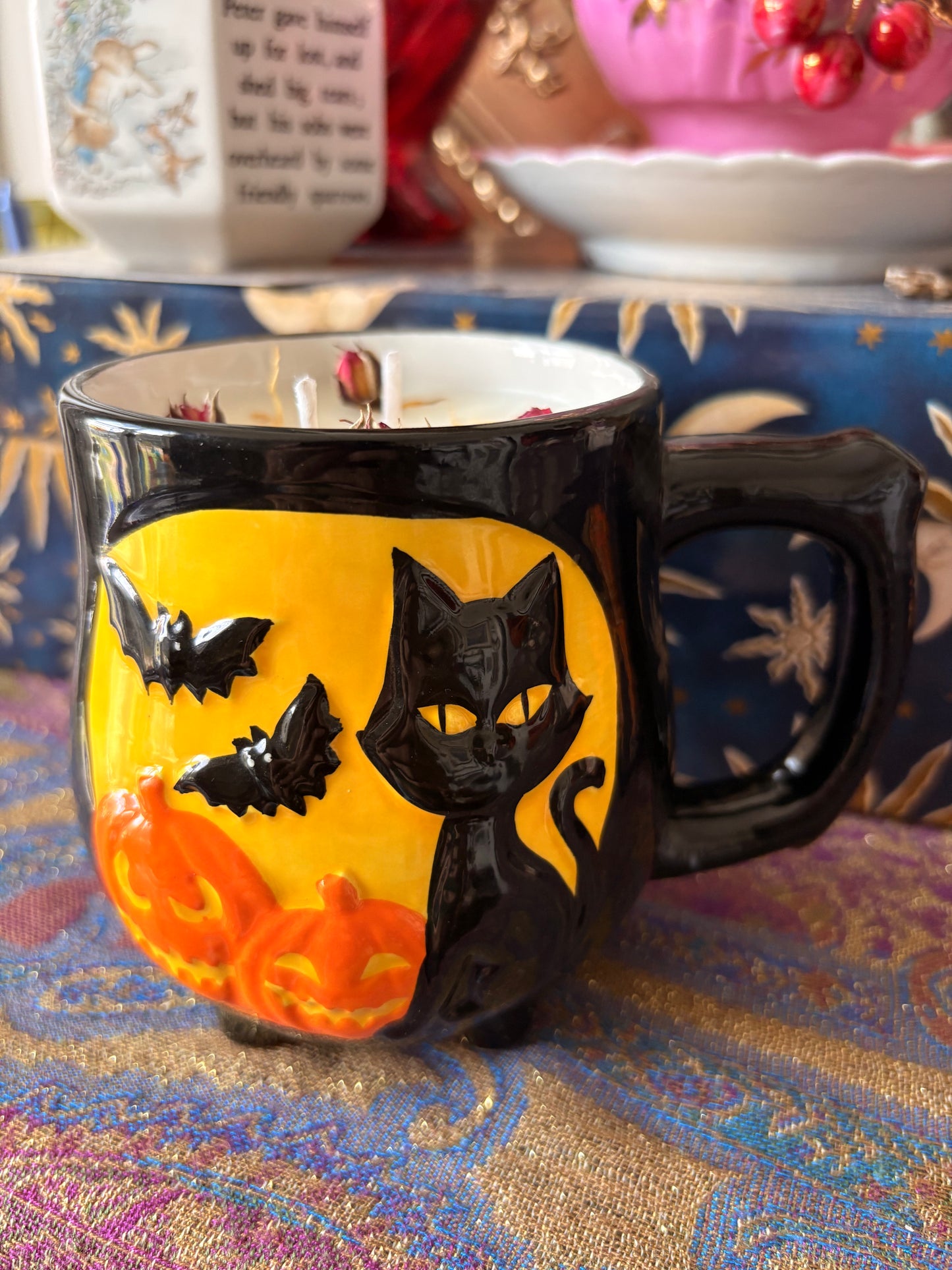 Grand High Witch 18 oz. candle