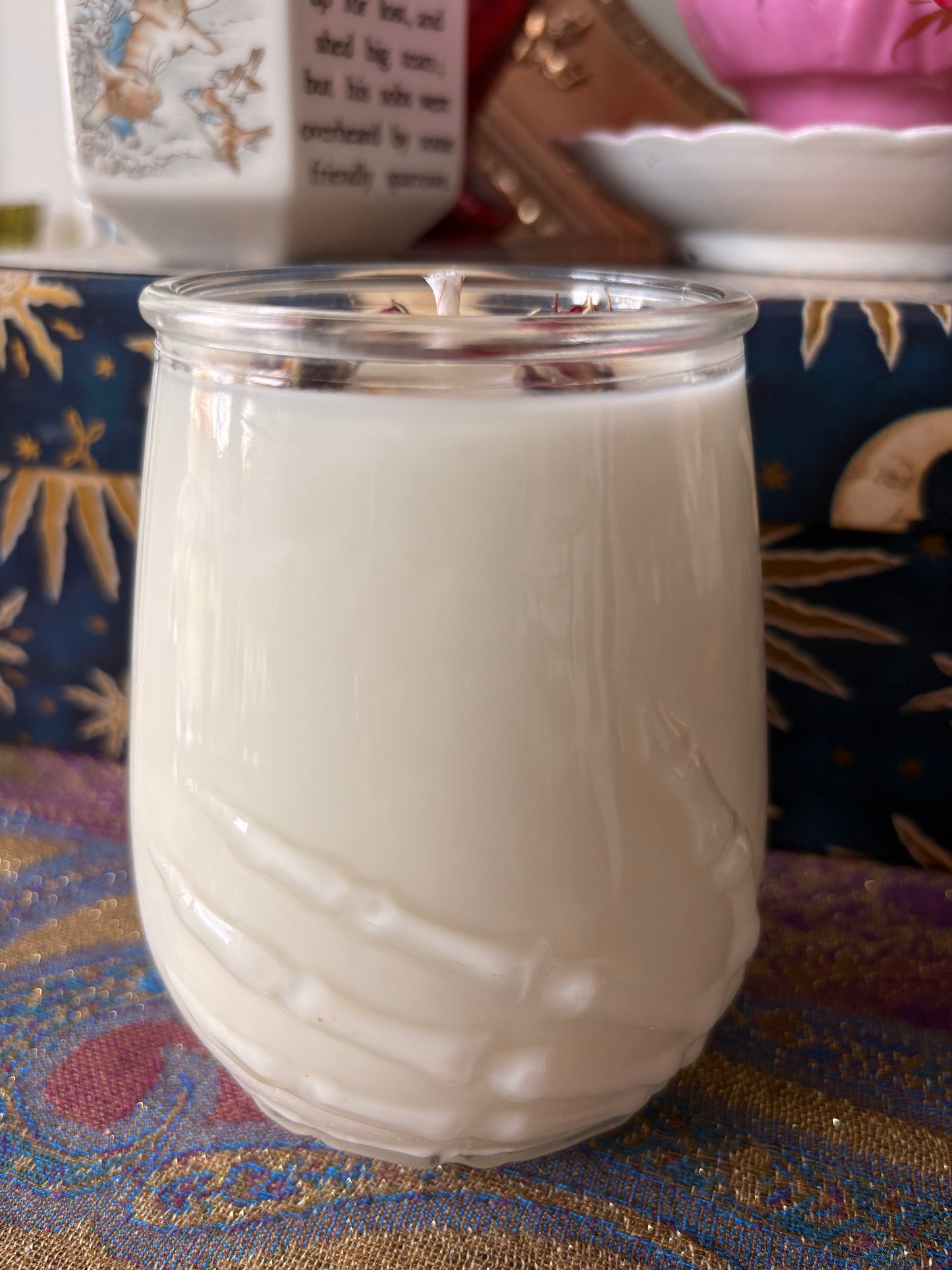 Grand High Witch 18 oz candle